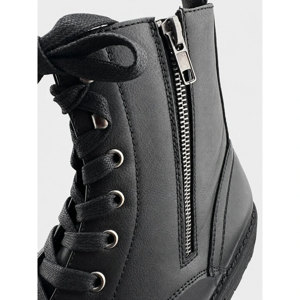 Unlisted Captain Combat Boots Mens 9.5 Black Lace Up Side Zip NWOB Lug Sole